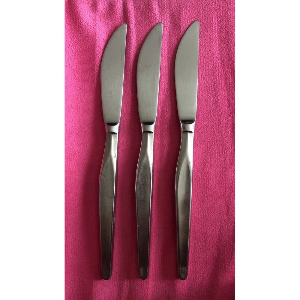 3 Dinner Butter Knives Noritake LINDEN Japan 18/8 Stainless 8 5/8"